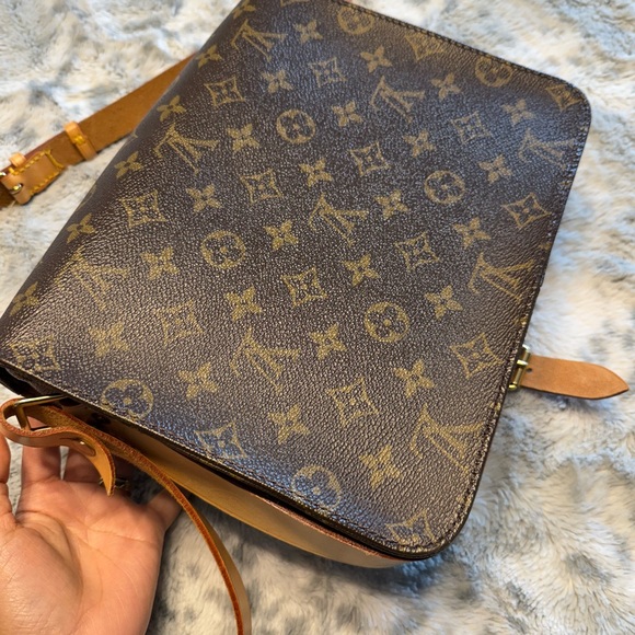 Cartouchiere LV bag - Picture 6 of 13